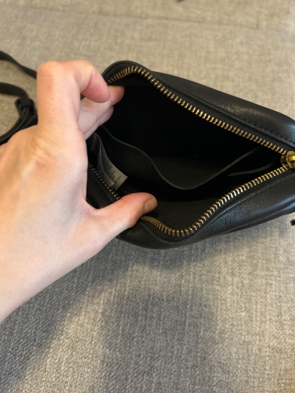 Madewell leather crossbody purse - Picture 3 of 4